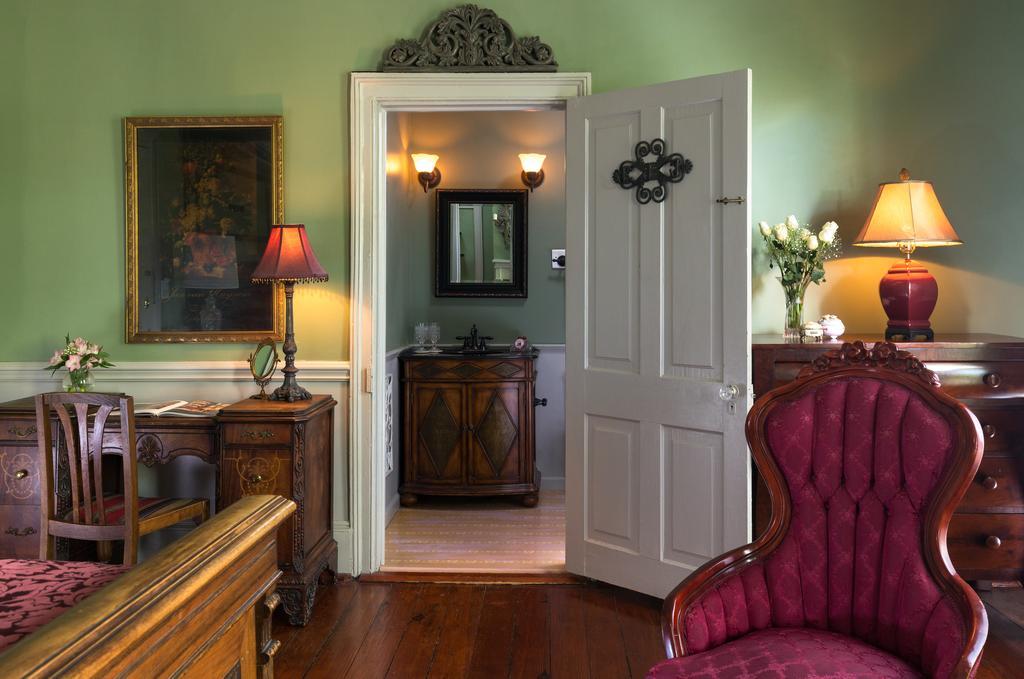 The Aerie Bed and Breakfast New Bern Eksteriør billede
