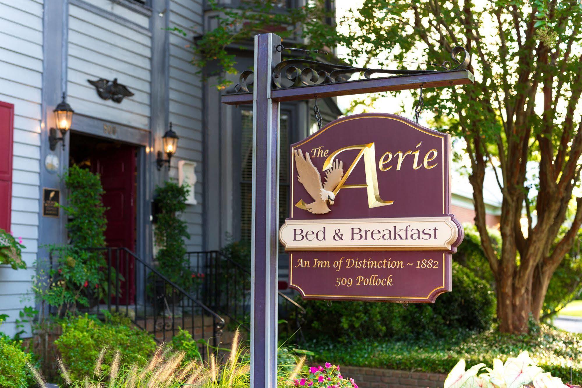 The Aerie Bed and Breakfast New Bern Eksteriør billede