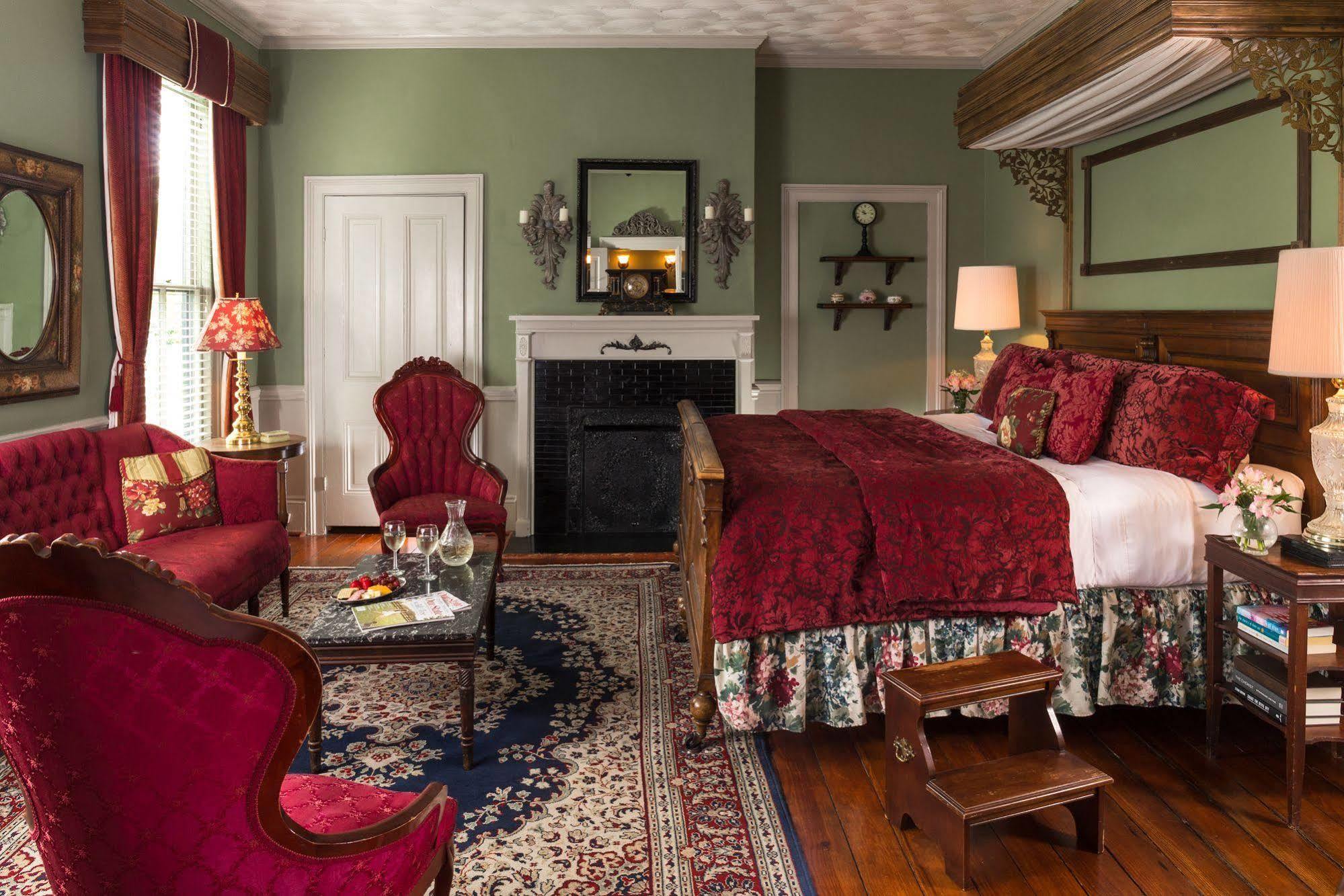 The Aerie Bed and Breakfast New Bern Eksteriør billede