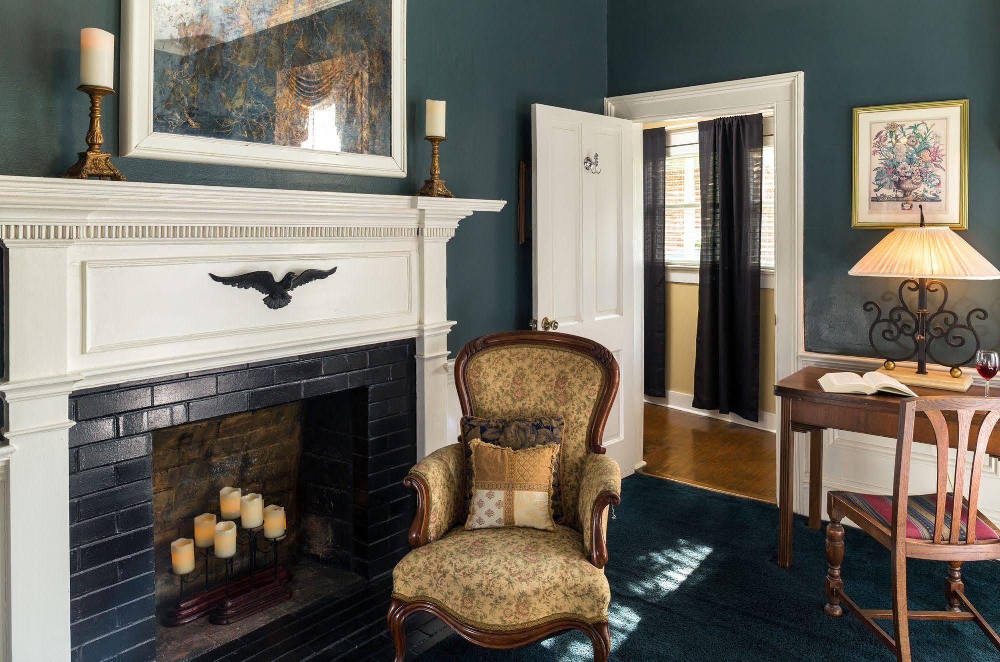 The Aerie Bed and Breakfast New Bern Eksteriør billede