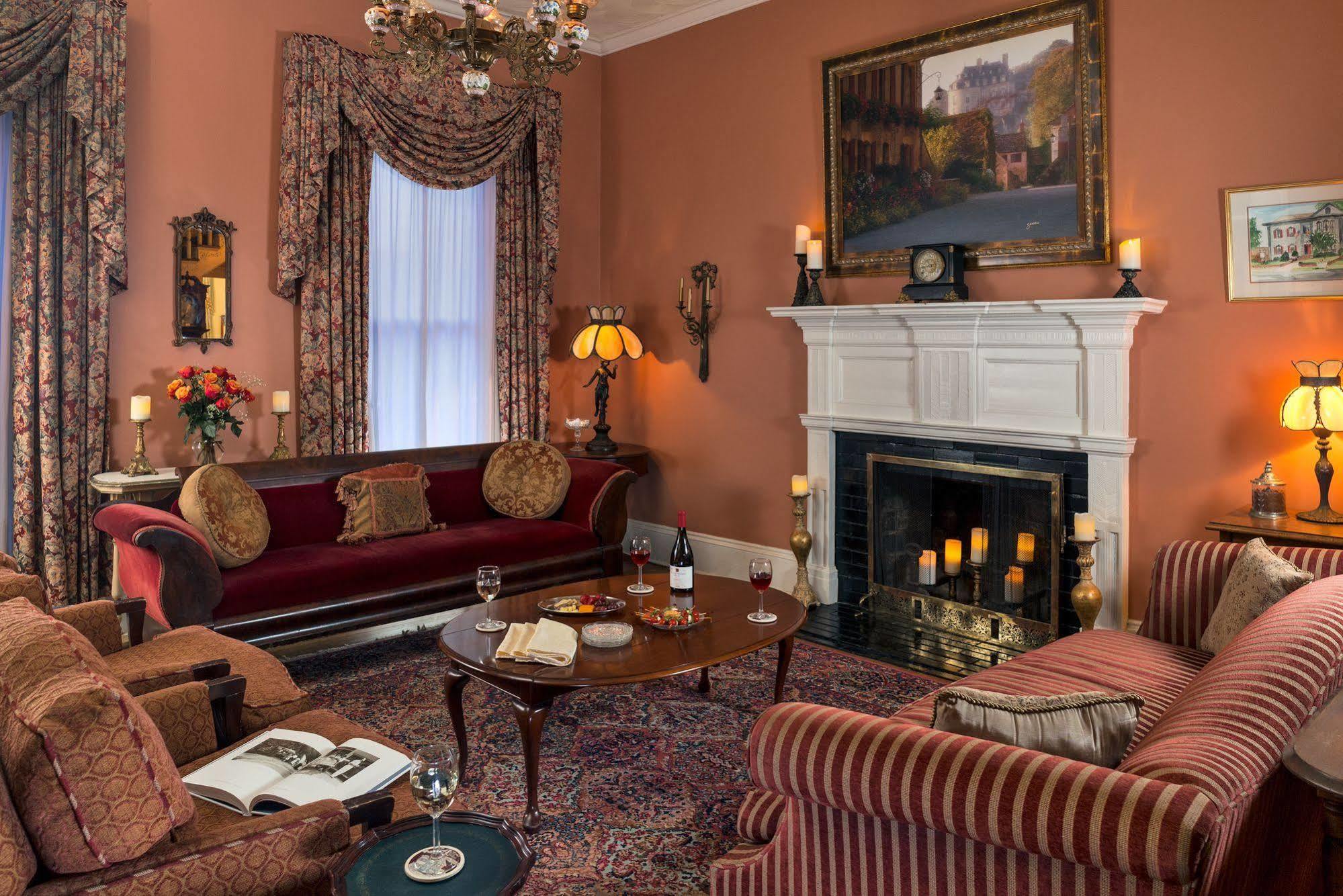 The Aerie Bed and Breakfast New Bern Eksteriør billede