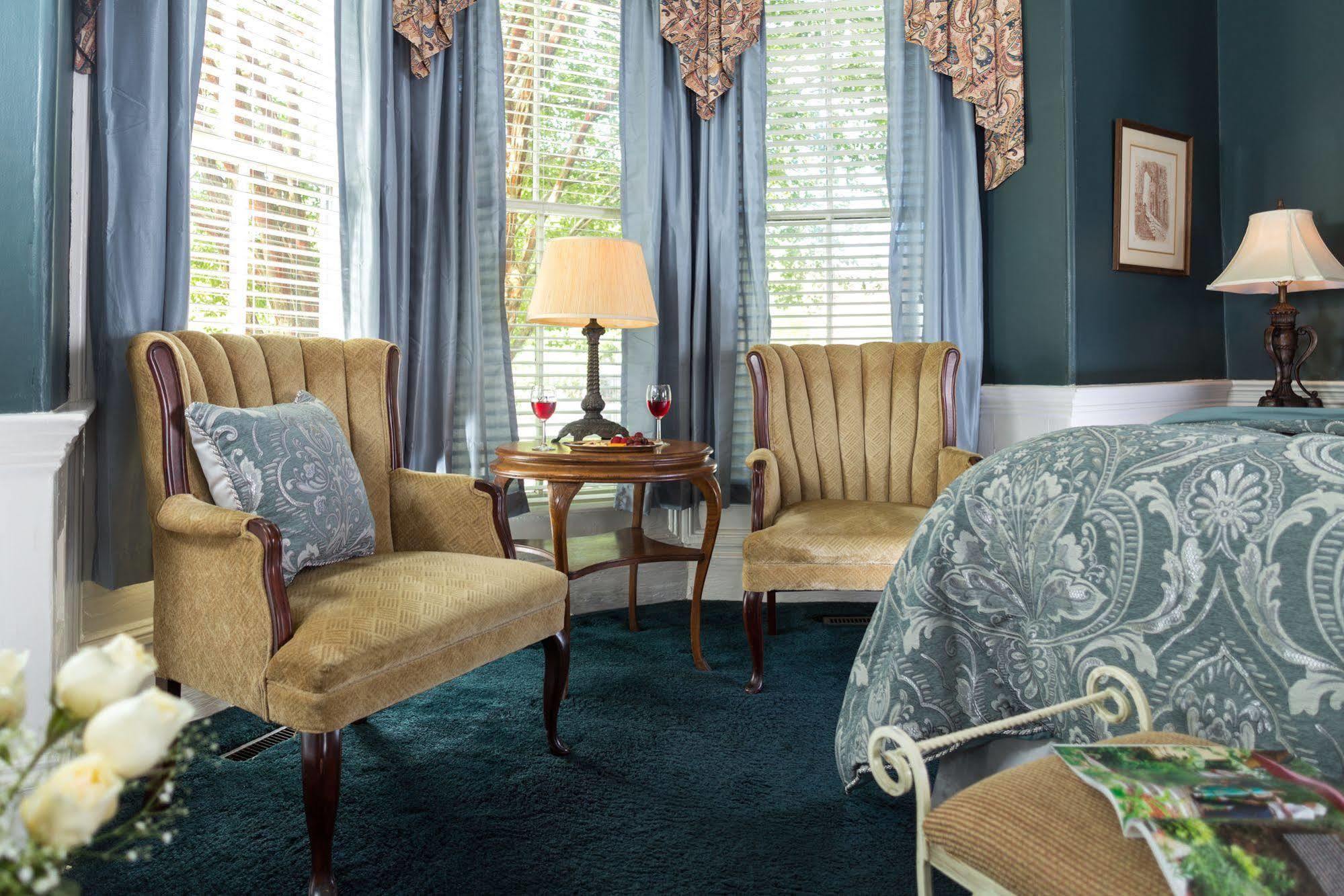The Aerie Bed and Breakfast New Bern Eksteriør billede
